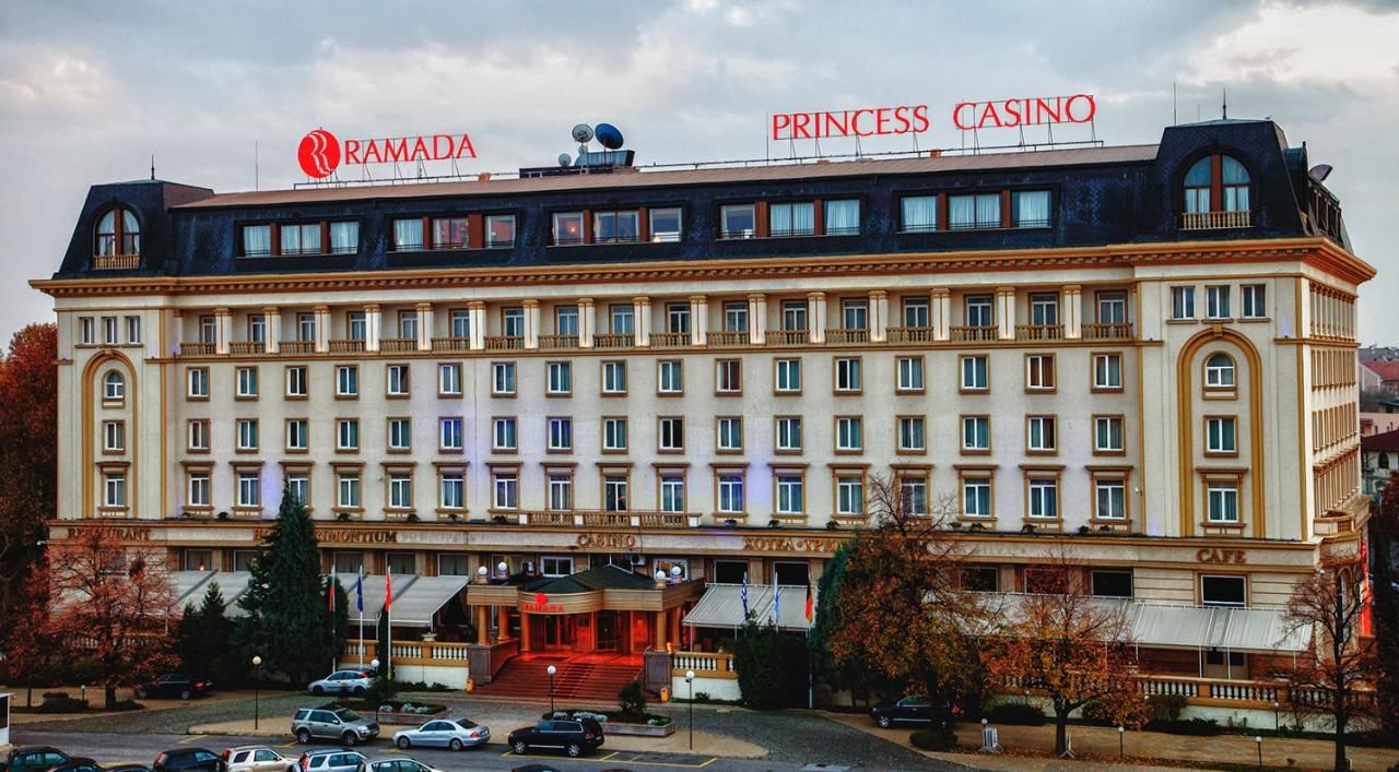 Отель Рамада Пловдив Тримонциум Пловдив-14